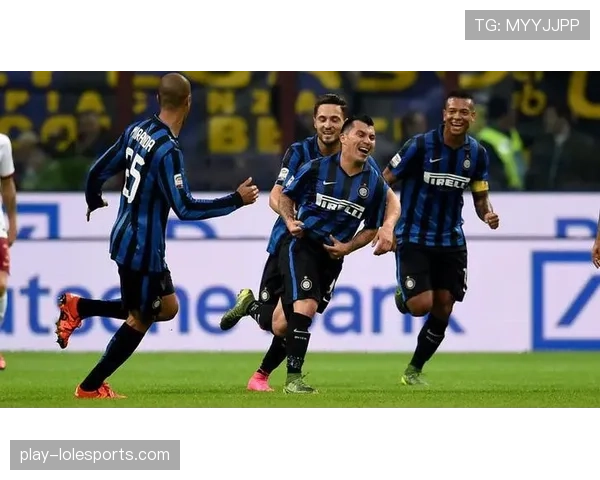 法甲裁判委员会内部指南更新,强调对“进攻有利”原则在快速突破时的应用 法甲裁判委员会内部指南更新,强调对“进攻有利”原则在快速突破时的应用